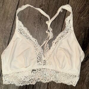 White lace brallete
